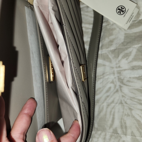 NWT authentic tory burch - Picture 5 of 6